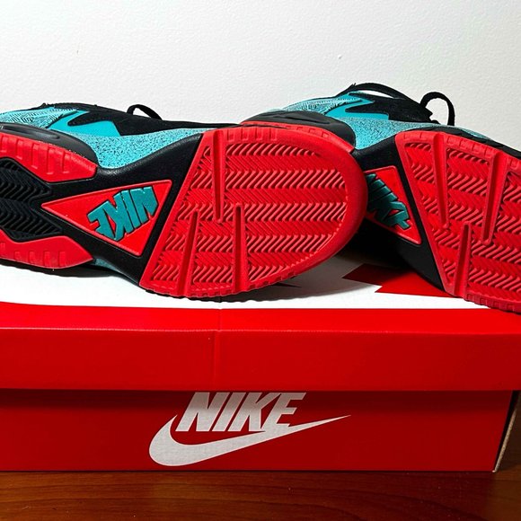 Nike Air Tech Challenge Huarache Black/Turbo Green–Light Crimson Size 8 main image 4